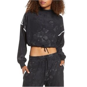 Nike City Ready Mock Neck Cropped Sweater